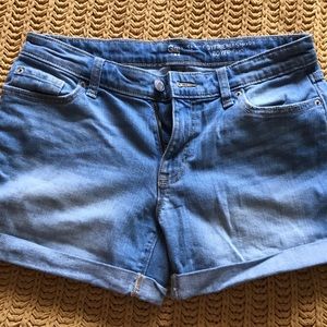 GAP Sexy Boyfriend Shorts